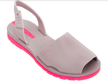 Ipanema Women`s Flip Flops Barcelona Sandal Beige Pink Slide Sandals